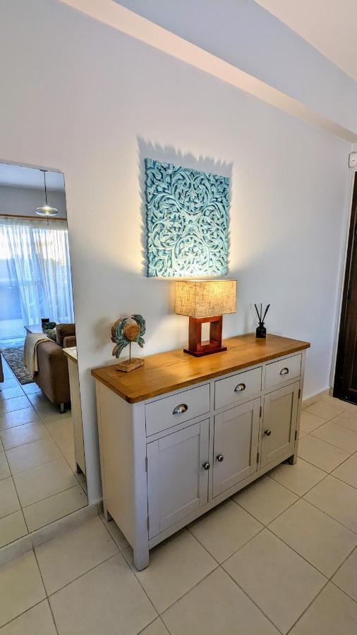 Stylish Garden Apartment At Paphos Harbour Esterno foto